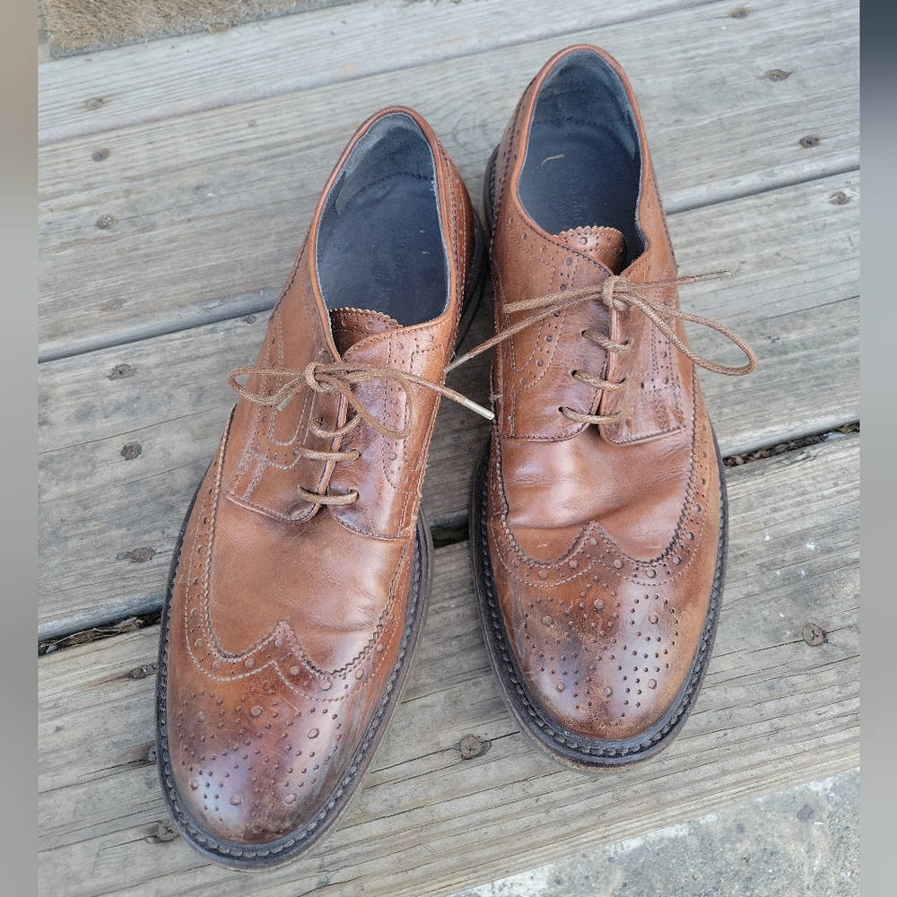 TO BOOT NEW YORK Wingtip Oxfords
